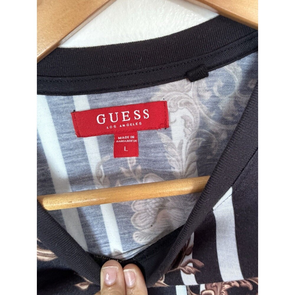 Guess Baroque Floral Striped T-Shirt Black Brown Size Large - Picture 3 of 10
